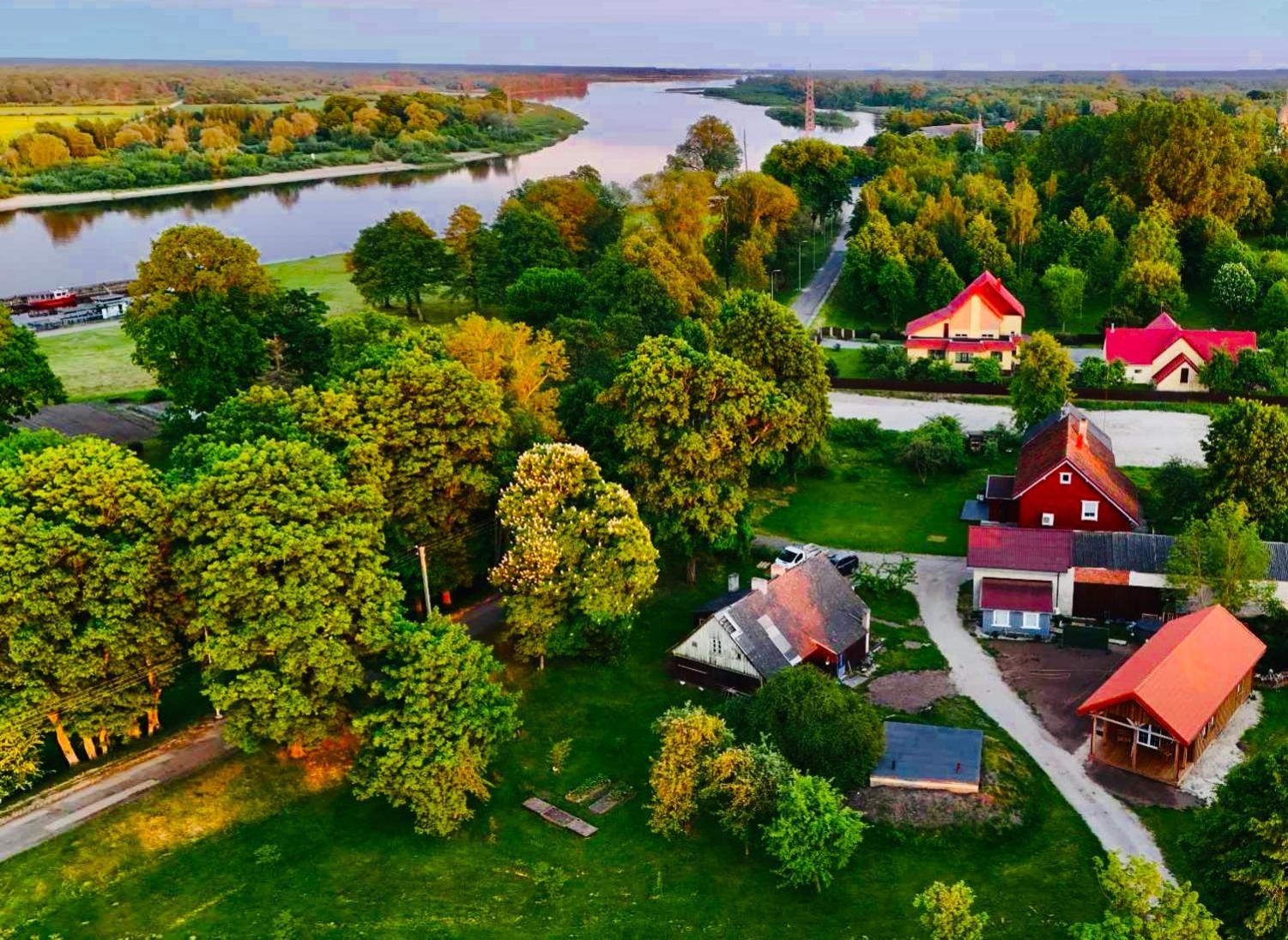 Apartamentai Rusneje , Nemuno 13 Luaran gambar